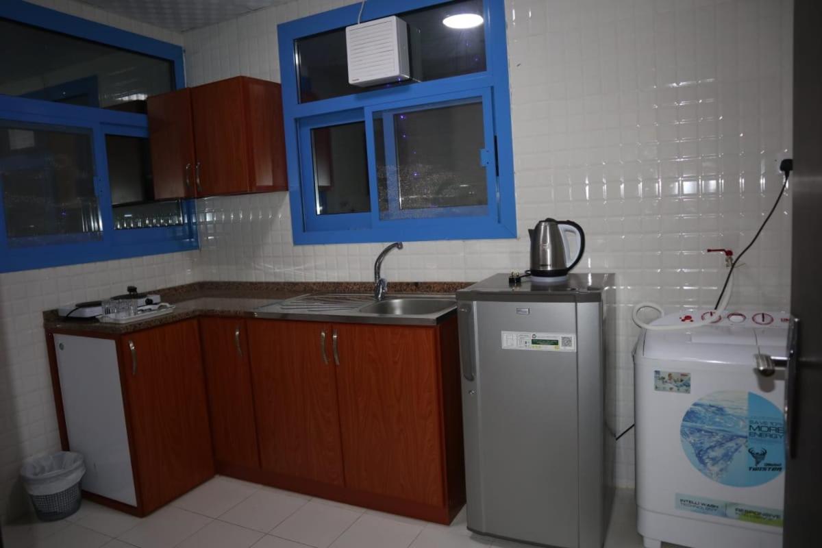 Luluat Al Khaleej Hotel Apartments - Hadaba Group Of Companies Ajman Exterior foto